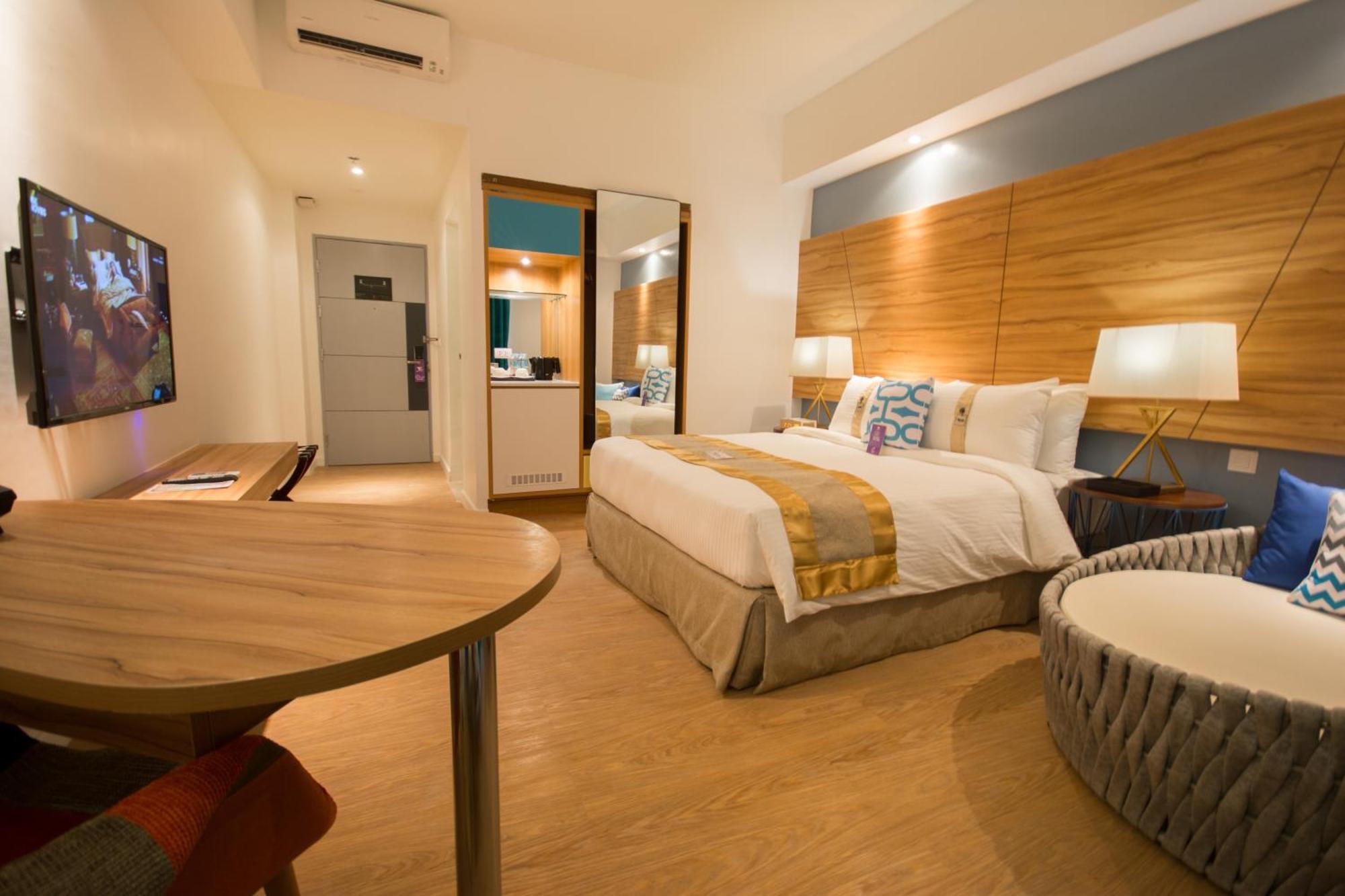 Ferra Hotel And Garden Suites Balabag  Ngoại thất bức ảnh